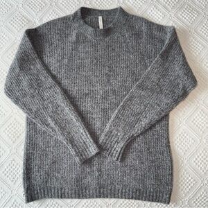 Aritzia The Group Babaton Grey Crewneck Sweater Alpaca Wool, oversized Small